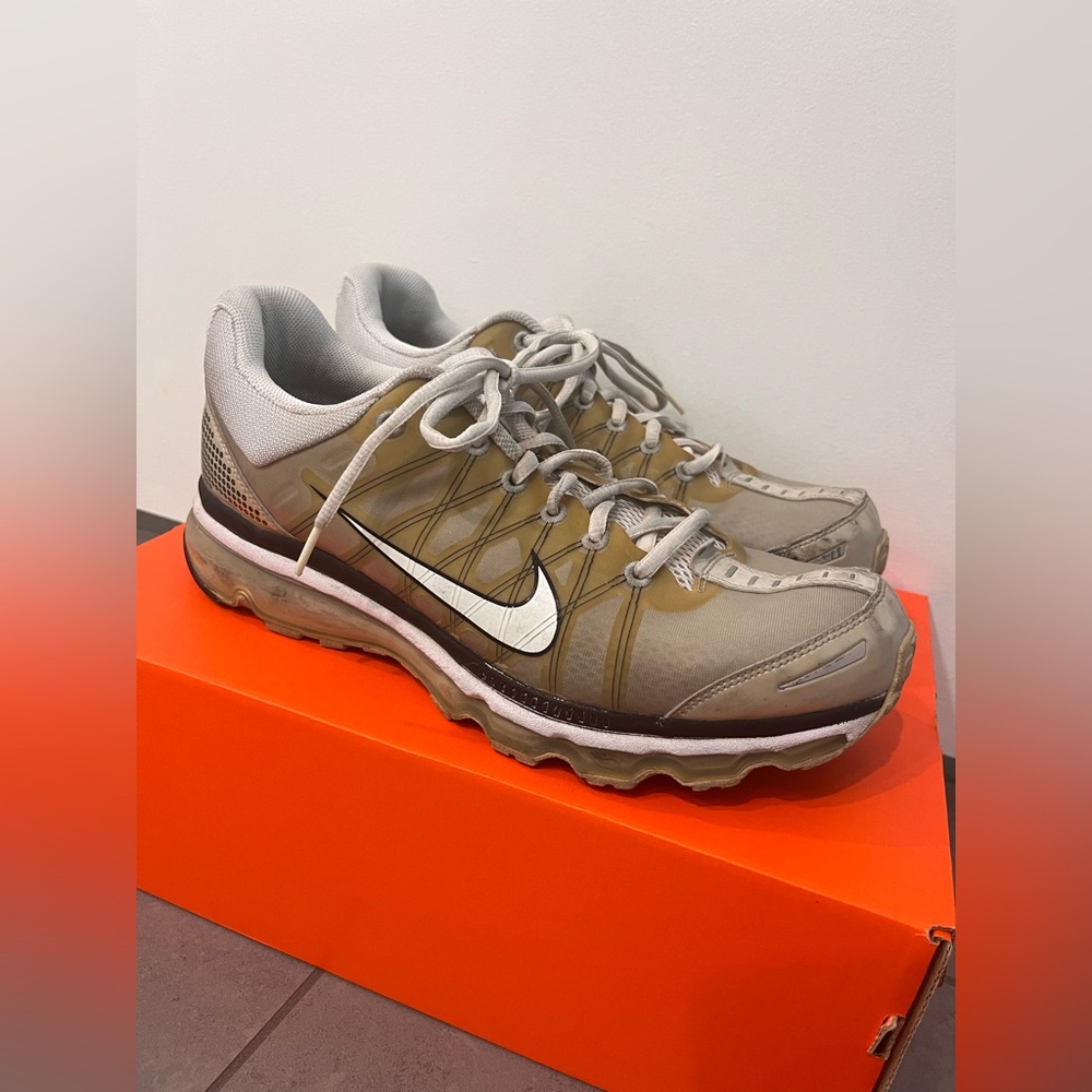 Nike Airmax 2009 men’s size 11